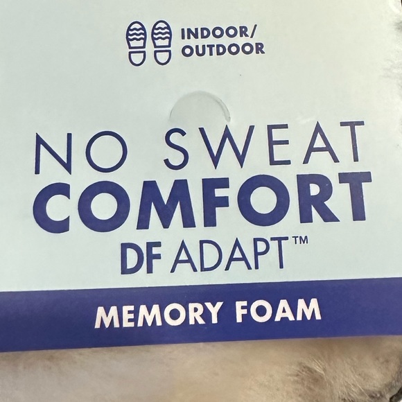 NWT Dluxe Men’s Slippers | 13 - Picture 6 of 8